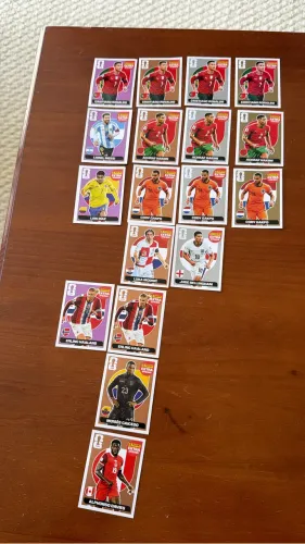 Figurinhas extras 18 unidades inclui c Ronaldo ouro