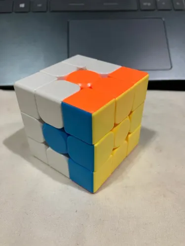 cubo mágico moyu meilong 3x3 trainer U