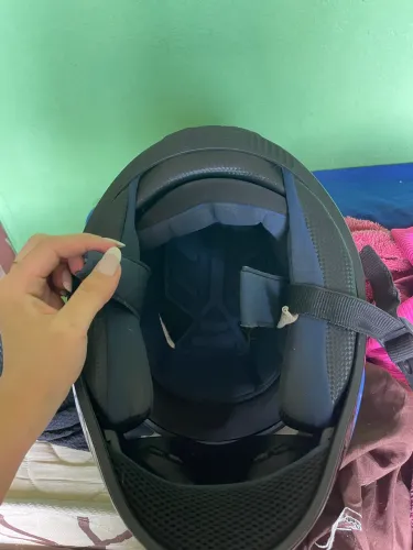 Vendo capacete FW3, novo no precinho.