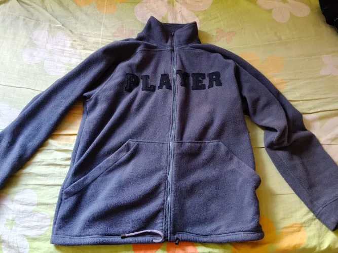 Blusa de frio Cinza em ótimo estado