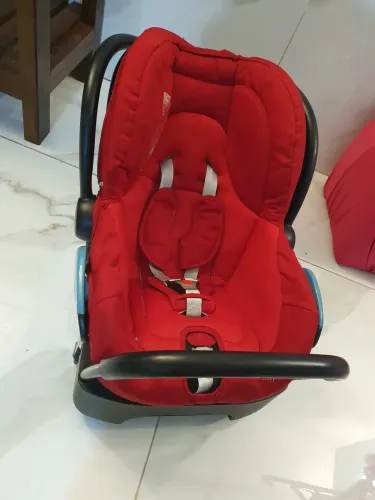 Cadeirinha infantil de carro