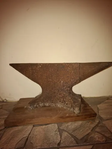 Vendo bigorna de ferreiro