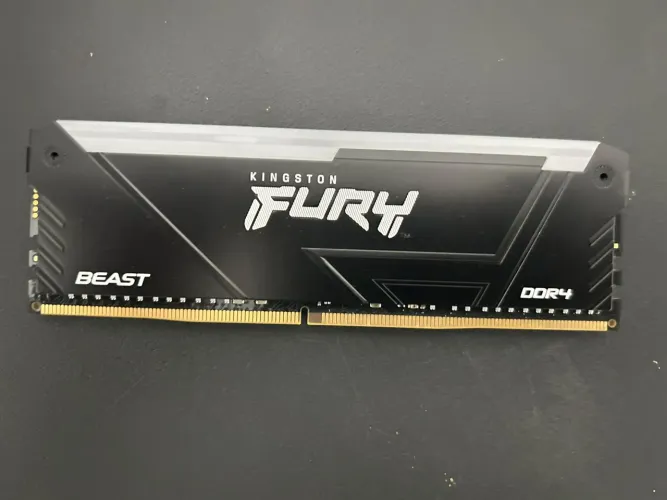 Memória RAM fury rgb 16gb 3200mhz 