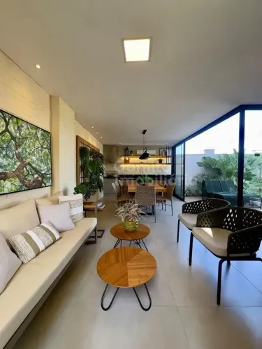SOBRADO DE 140m² COM 3 SUÍTES NO CONDOMINIO RESERVA IMPPERIAL