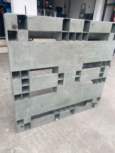Pallets Platisco