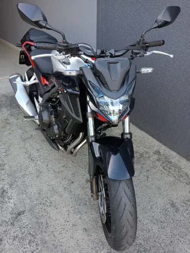 CB 500F 22 4.300KM