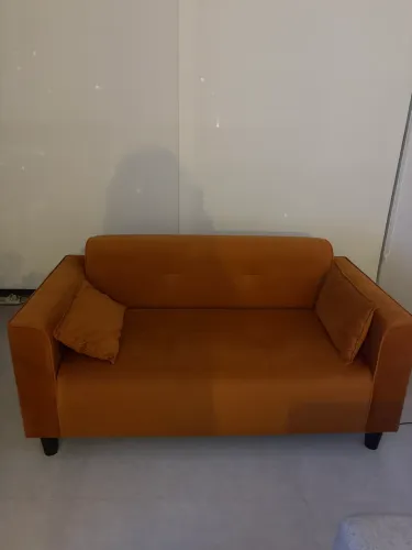 Sofa lindo, semi novo para pessoa de bom gosto