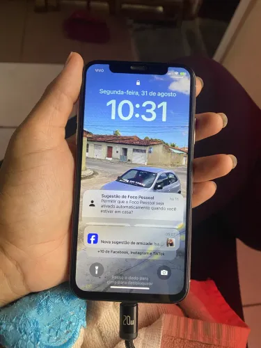 Vendo iPhone X , 64 GB ,bateria 100%, Face ID OFF , funcionando tudo perfeitamente 