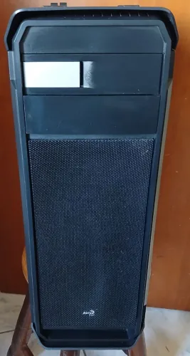 Gabinete computador i3 quarta geração