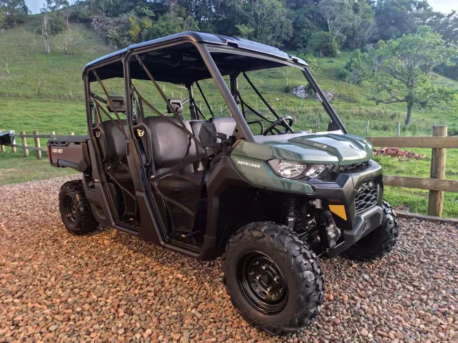 UTV Can Am defender Max Hd7