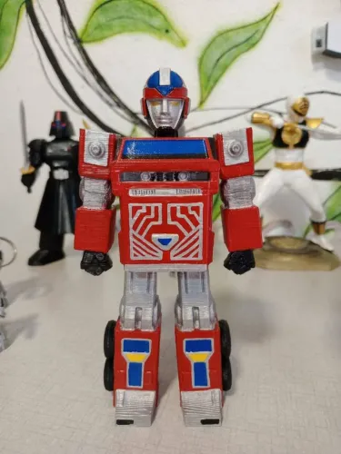 Robô Flashman Titan Junior 15cm altura. Impressão 3D. Não articulado