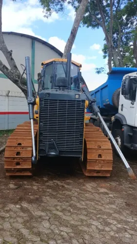 Trator de esteira JCB 850ANO 2022 OPORTUNIDADE