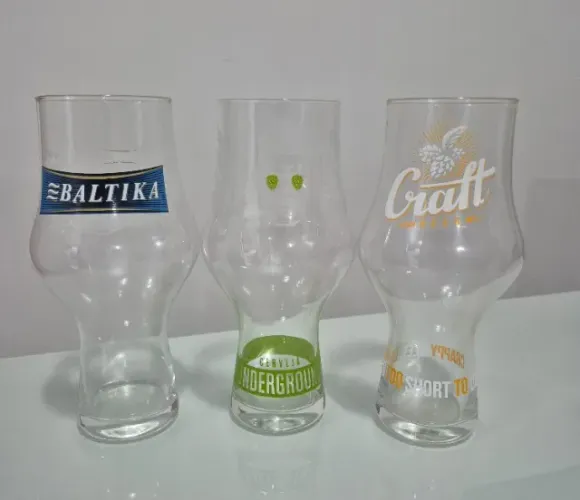 3 copos de Cerveja