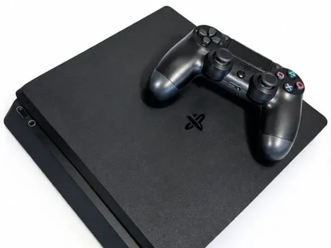 Playstation 4 Slim 1tb com God of War Ragnarok