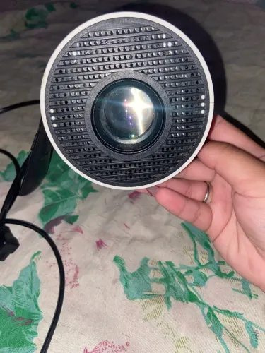 Vendo Projetor LED em excelente estado