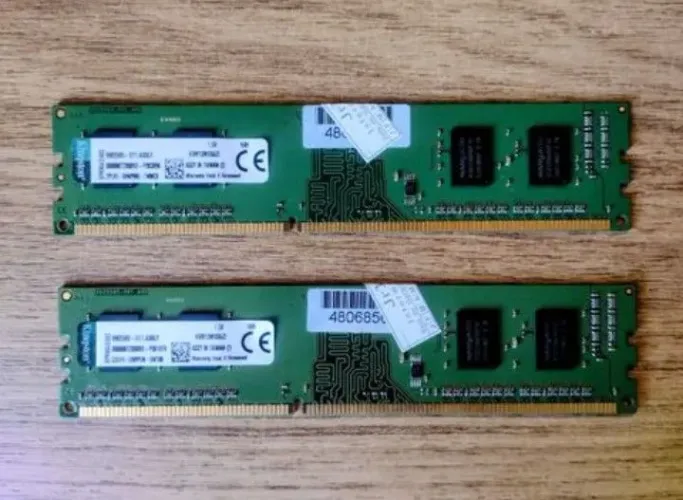 Kit 2 Memórias Ram Kingston de 2Gb cada