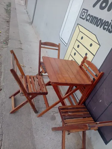 Mesa desmontável