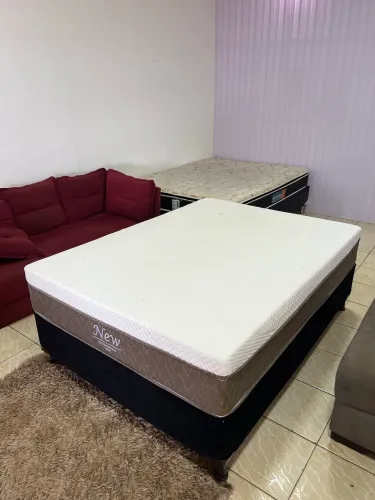 Vendo Cama Box casal New molas ensacadas semi nova Entrego *