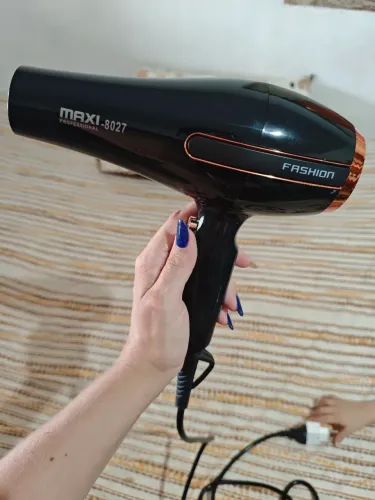 Secador de cabelo 220W