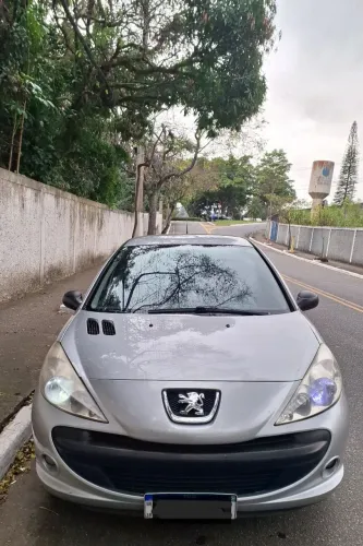Peugeot 207 Sed. Passion XR Sport 1.4 Flex 8V 4P 2010