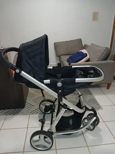 Conjunto Travel System Safety 1st Mobi + Bebê Conforto + Base + Acessórios