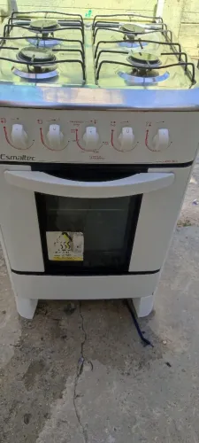 Vendo um fogão conservado 