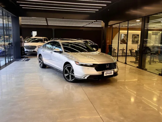 Honda Accord Sedan 2.0 TB 16V Aut. (híbrido) 2024