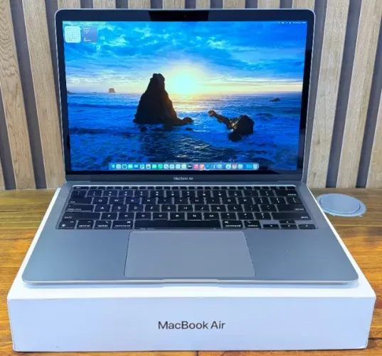 Apple Macbook Air M1 A2337 Bateria 96% com Caixa 