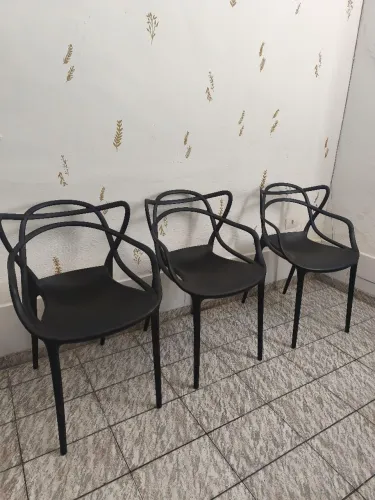 Cadeiras Plásticas 