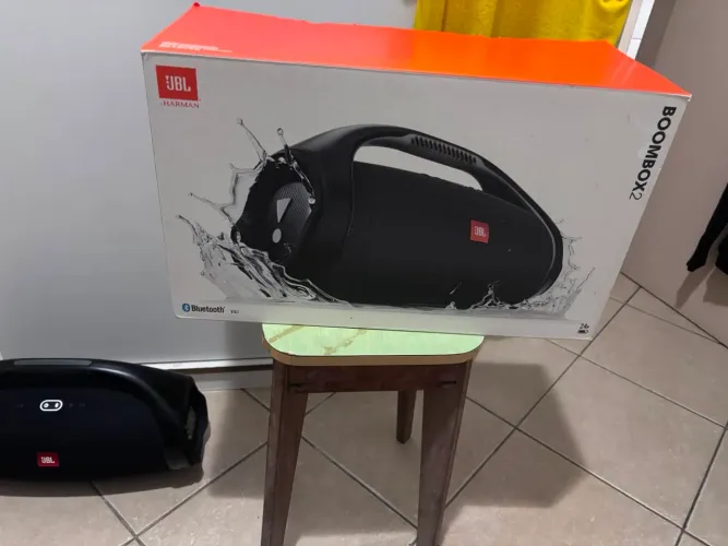 Jbl boombox 2