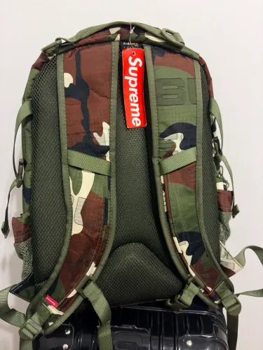 Mochila supreme 