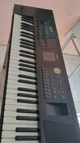 Teclado Roland BK-5