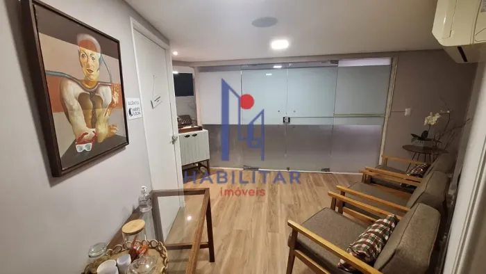LOCAÇÃO R$ 2.800,00 Cond. Incluso.- Espaço Comercial - Com ( 04 Salas ) Mobiliadas para at