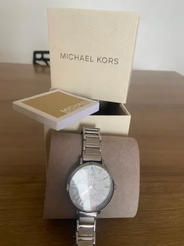 Relógio Michael Kors original usado ,muito bonito