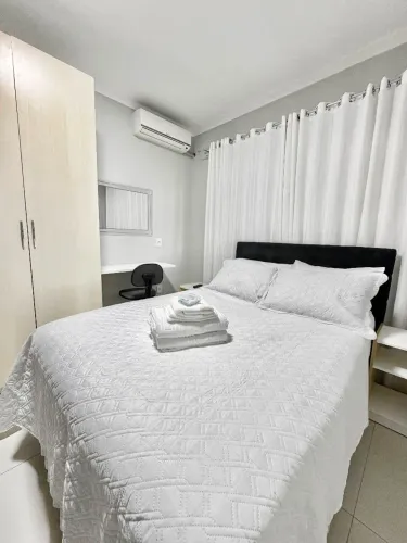 Quarto individual mobiliado em casa compartilhada