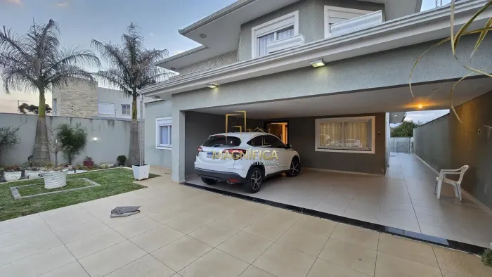 CASA com 4 dormitórios à venda com 269m² por R$ 1.980.000,00 no bairro São Braz - CURITIBA