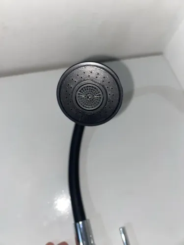 Torneira de cozinha bica flexível preta