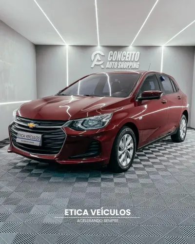 Chevrolet Onix Hatch Lt2 1.0 Flex Mecânico 2023 Vermelho