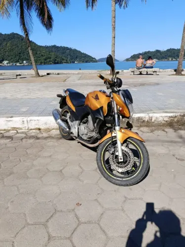 Vendo moto CBX300