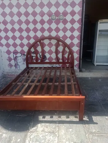 Cama Casal Madeira