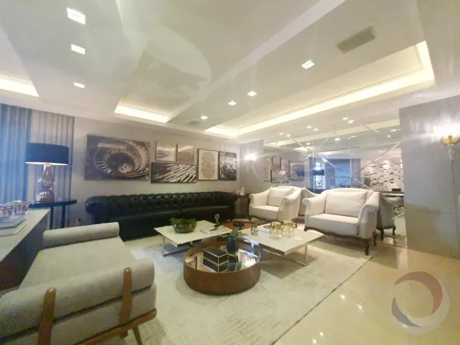 Apartamento de 221,35m² com 4 quartos sendo 2 suítes na Agronômica