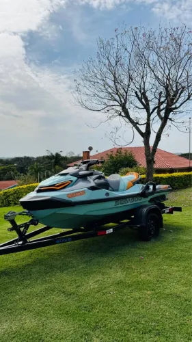 JetSki Seadoo Wake Pro 230