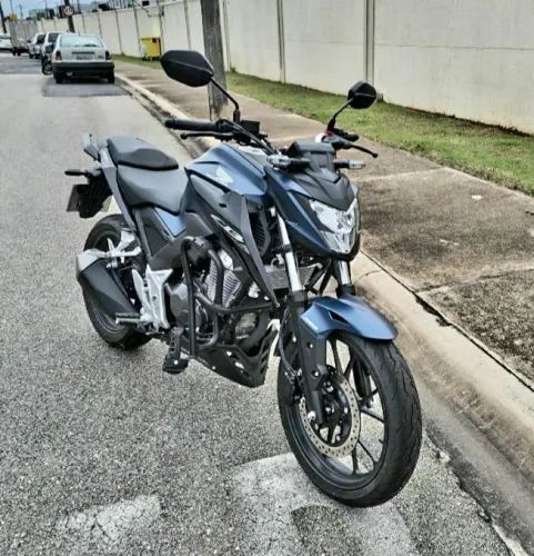 VENDO CB TWISTER 300F