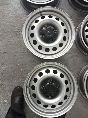 Rodas 15 ford e rodas 14 vw