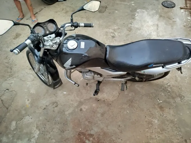 Vendo cg Titan 2009
