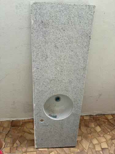 Pia de granito para banheiro, 134 x 45,nova nunca foi usado