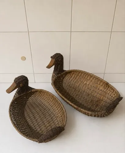 Conjunto de Cestas de Pato em Palha - fruteira, cesto de pães, porta treco.