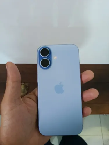 iPhone 17 Azul 256g Semi Novo 