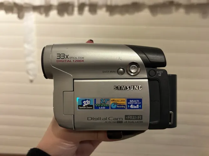 Filmadora Samsung SC-DC164