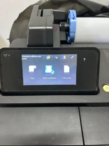 Plotter HP designjet T120 com vários tipos de papel 